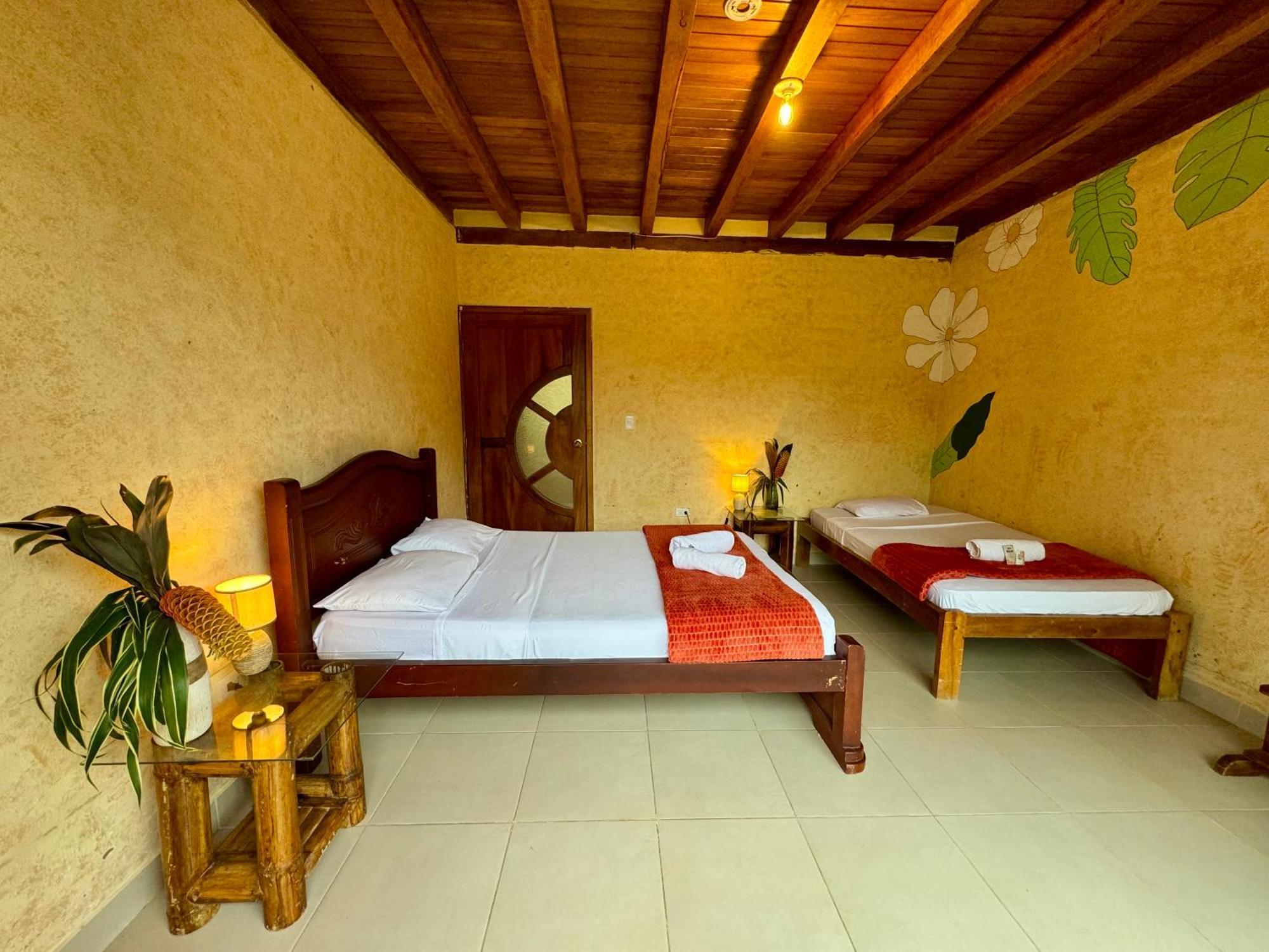 Wisdom Forest Lodge Tena Luaran gambar